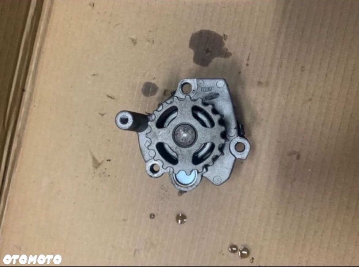 Pompa wody vw tiguan 5N lift 2.0 tdi - 3