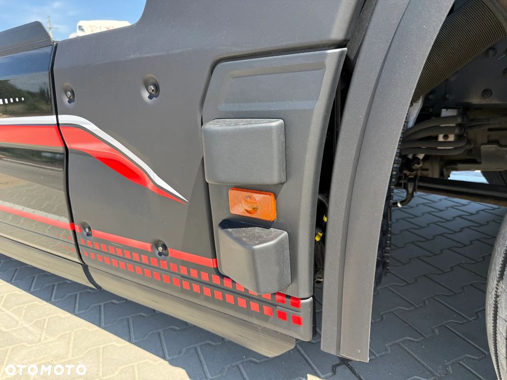 Renault T520 HighCab Limited Black Edition / 2 lata gwarancji + Darmowy kontrakt serwisowy 2 letni - 19