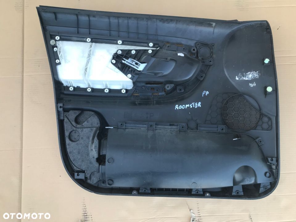 Tapicerka SKODA ROOMSTER boczek drzwi prawych przednich 5J7867012 - 10