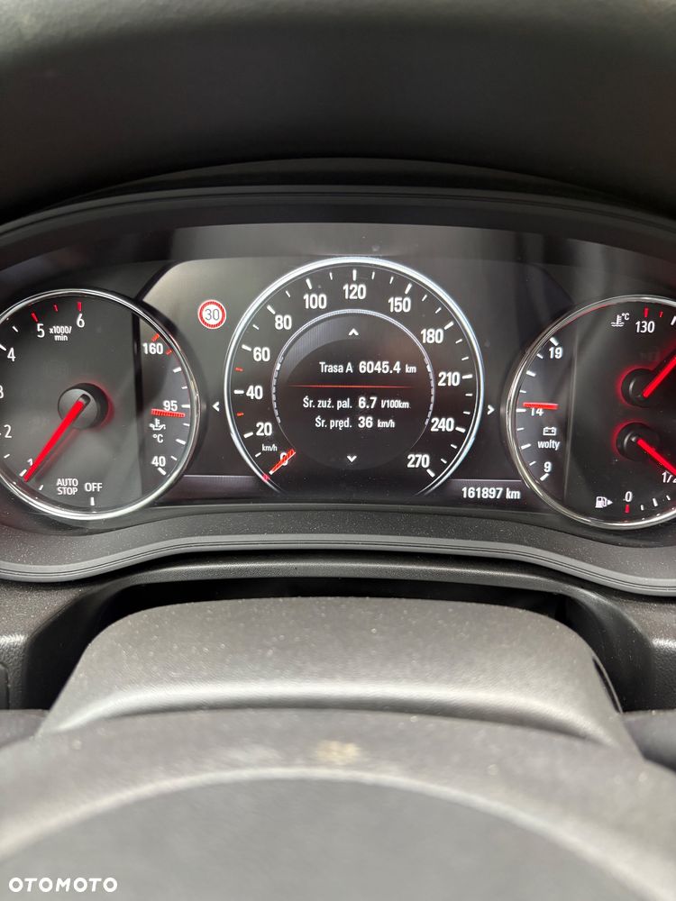 Opel Insignia 1.6 CDTI Innovation S&S Eco - 19
