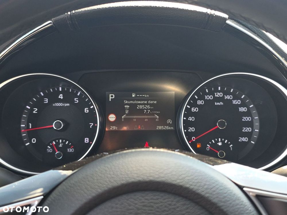 Kia Ceed - 13