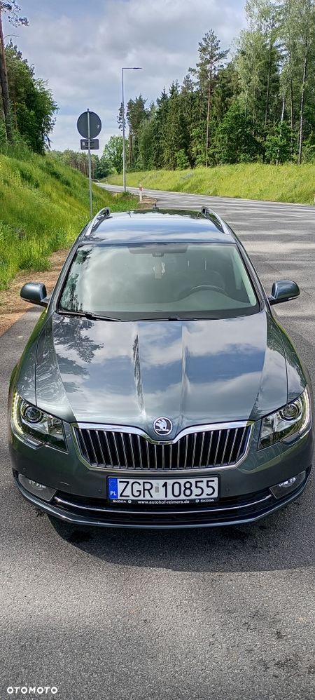 Skoda Superb - 1