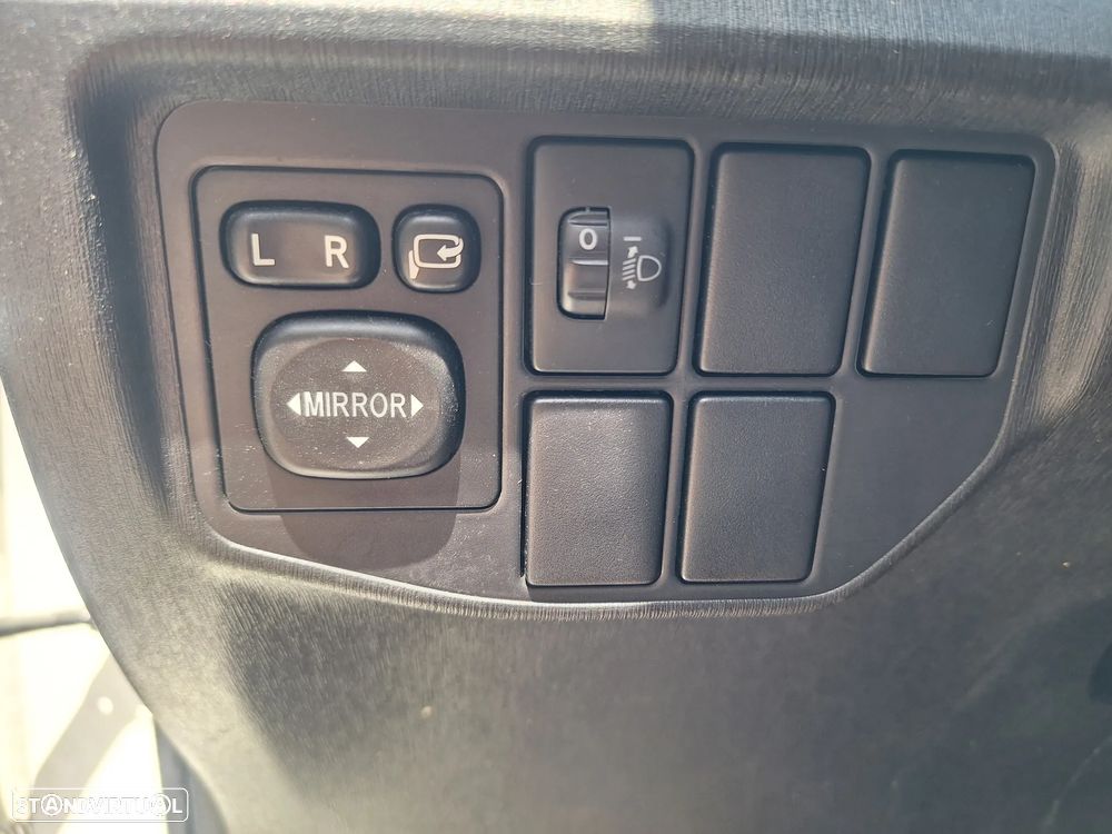 Toyota Prius 1.8 Exclusive Touch&Go - 24