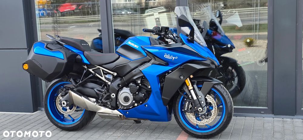 Suzuki GSX - 4
