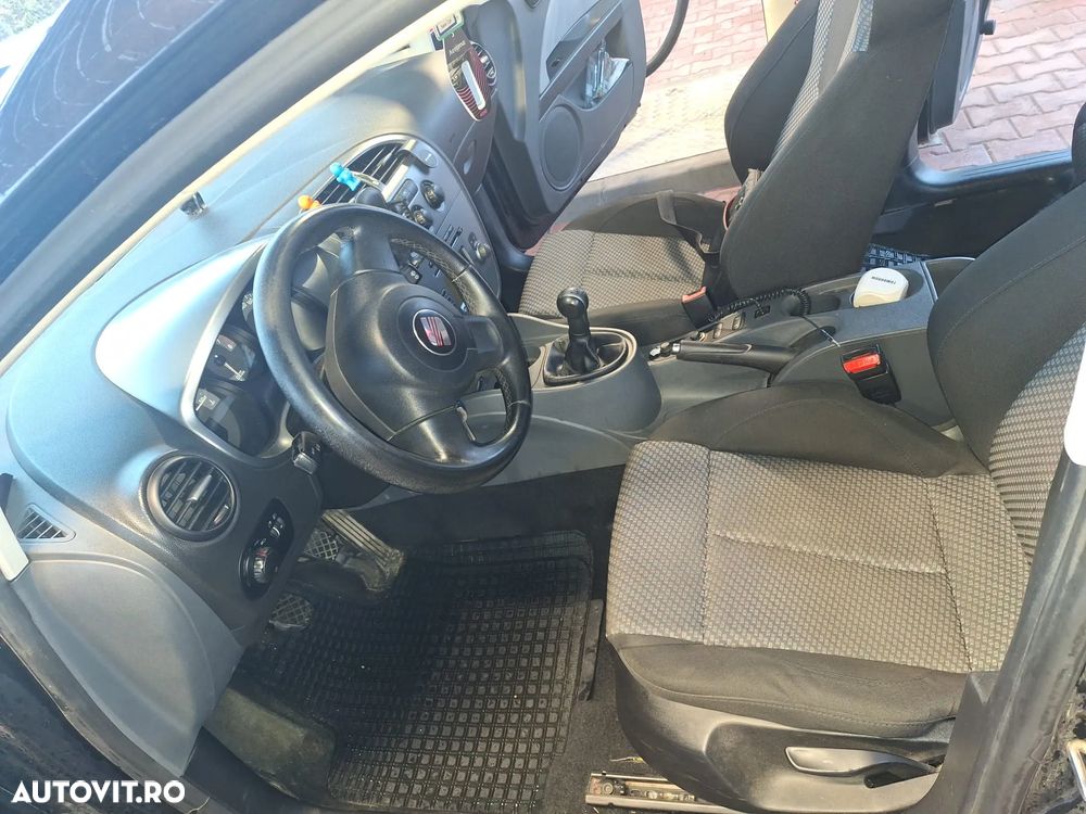 Seat Leon 1.6 Reference - 5