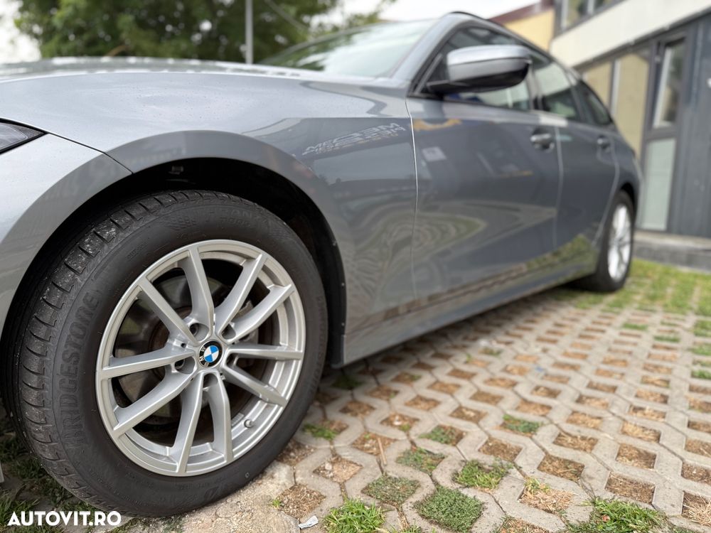 BMW Seria 3 320d Touring xDrive Aut. - 15