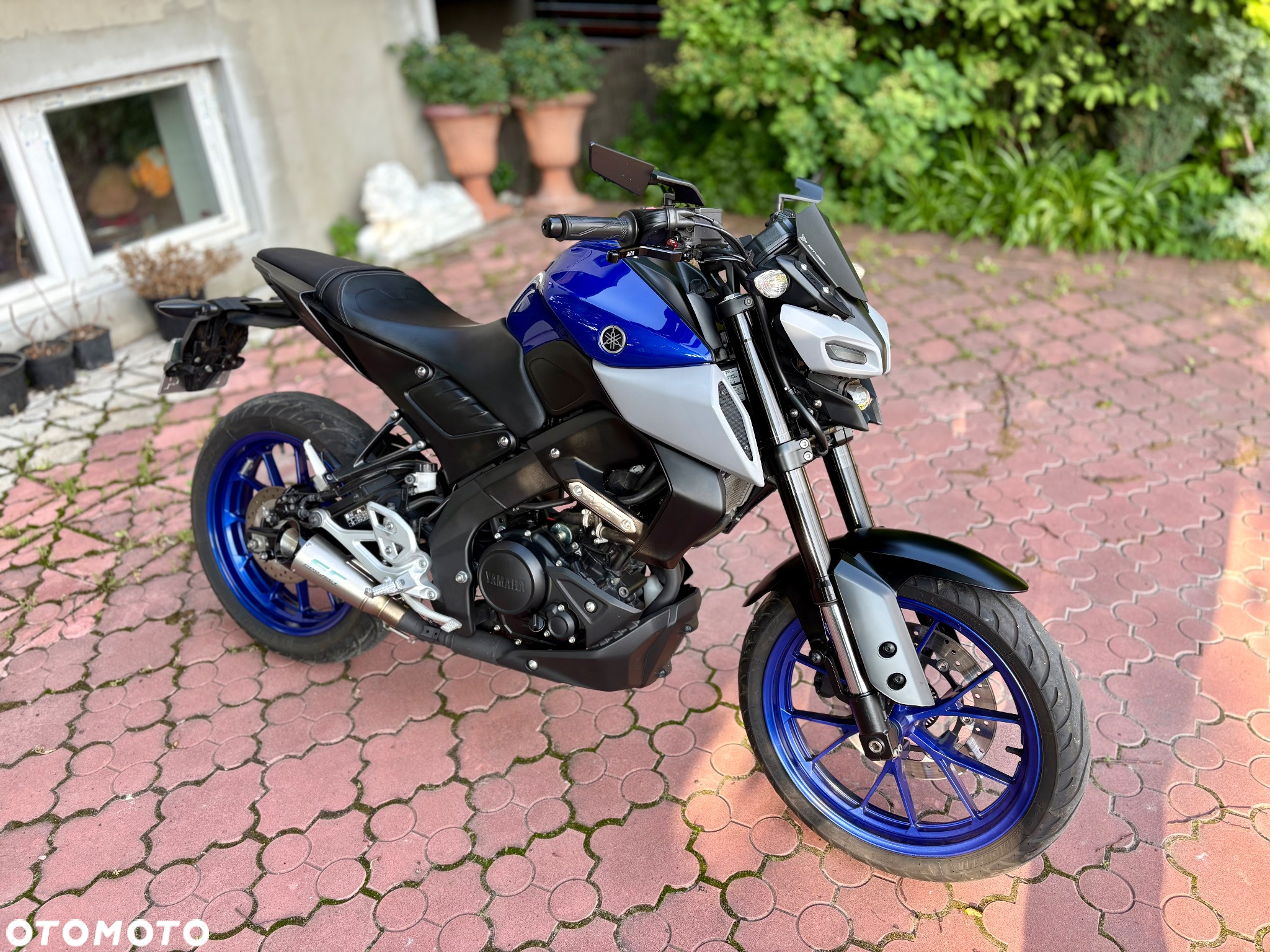 Yamaha MT - 4