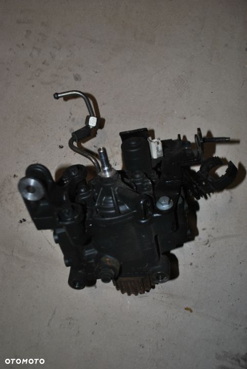 Pompa wtryskowa Nissan Juke 1.5 DCI 5WS40844 - 2