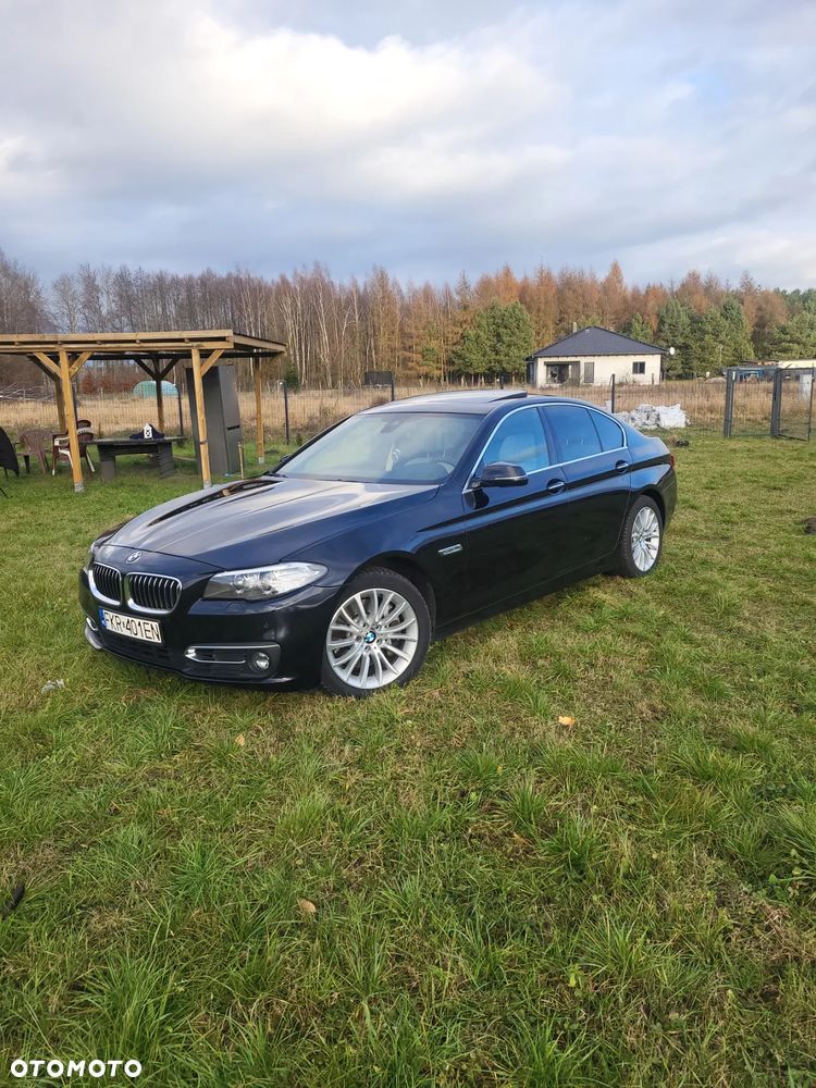 BMW Seria 5 525d xDrive Luxury Line - 3