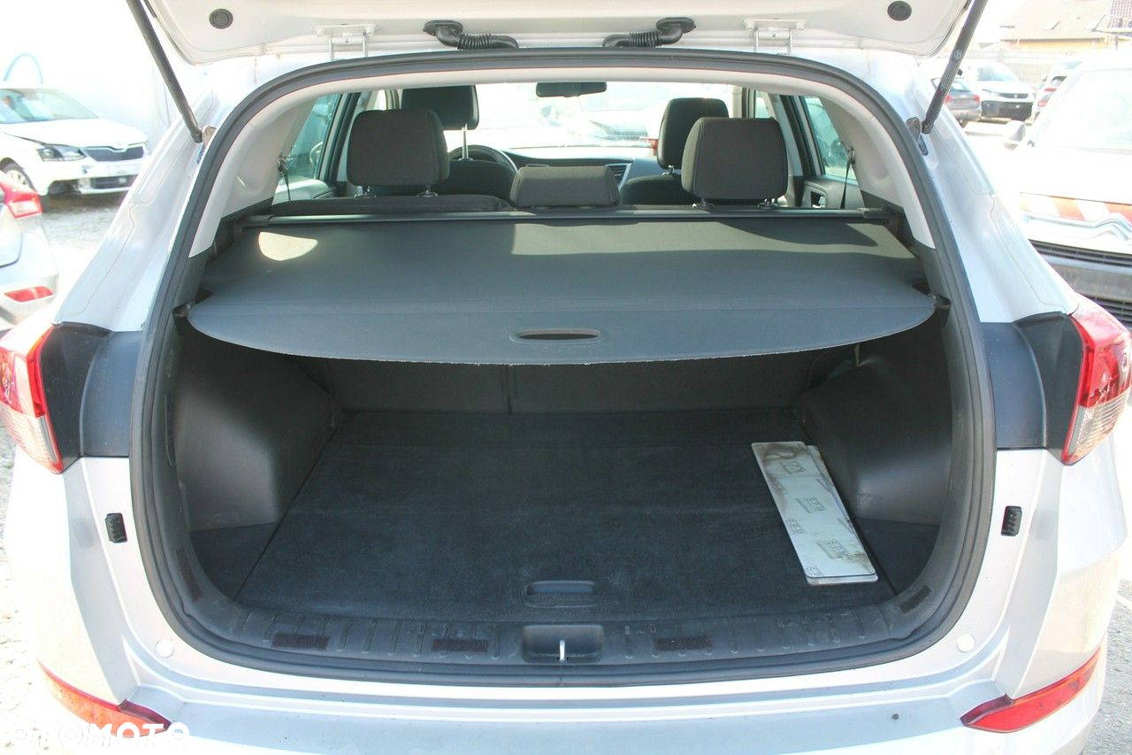 Hyundai Tucson - 13