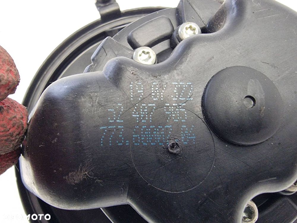 WENTYLATOR KABINOWY MERCEDES ATEGO 1217 52407905 - 3