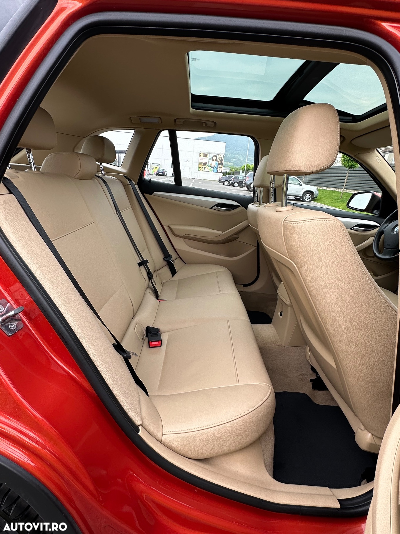 BMW X1 xDrive18d - 13