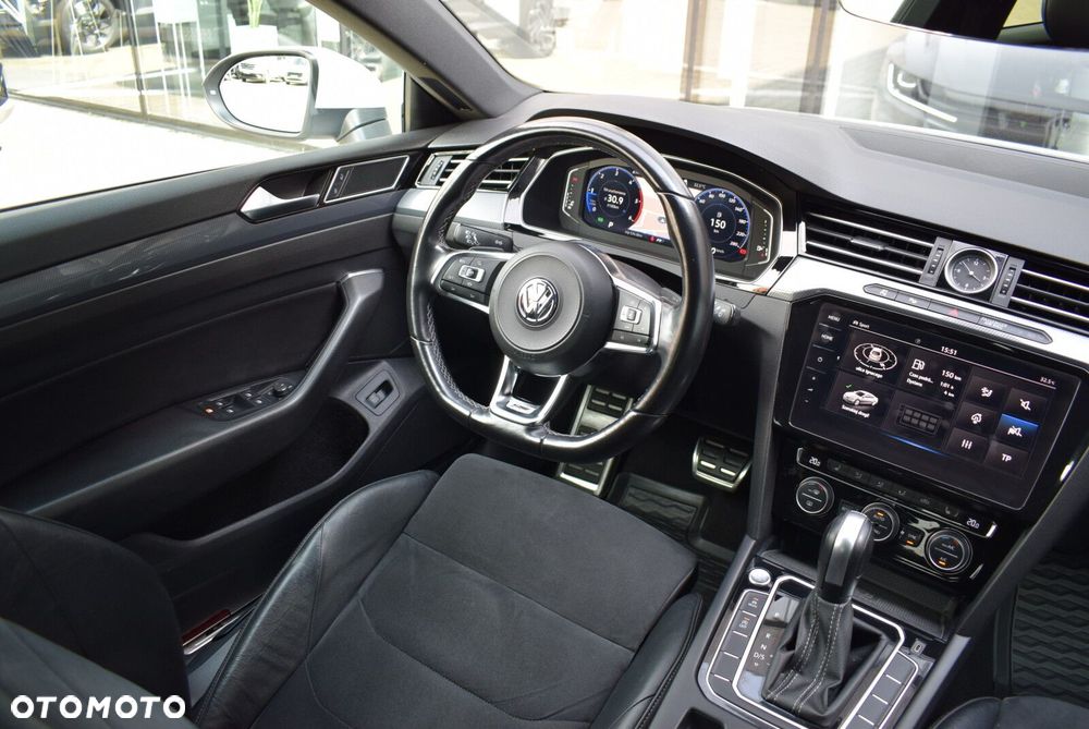 Volkswagen Arteon 2.0 TDI Bi-Turbo SCR 4Mot R-Line DSG - 23