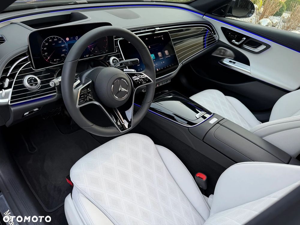Mercedes-Benz Klasa E 220 d 4-Matic Exclusive - 4