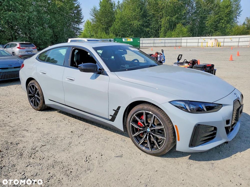 BMW i4 - 1
