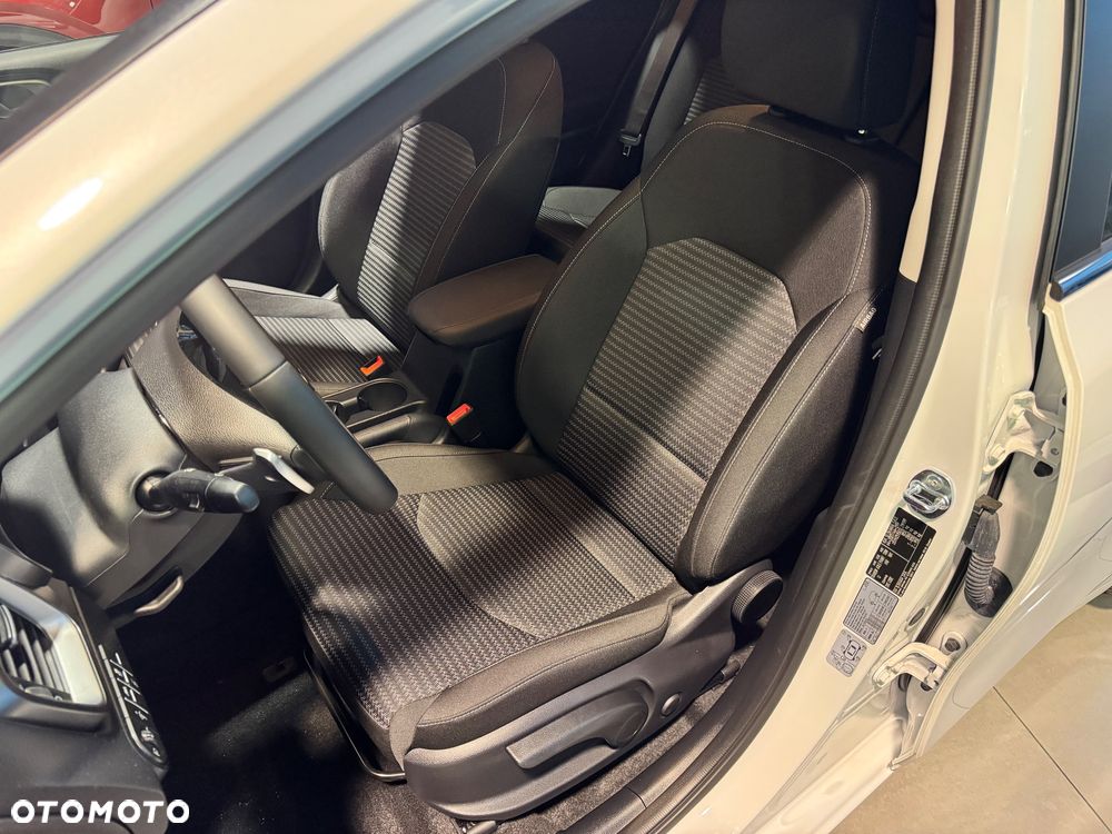 Kia Ceed 1.5 T-GDI M DCT - 10