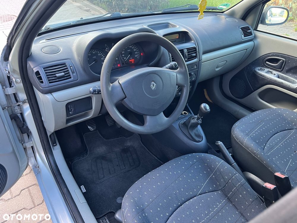 Renault Clio 1.2 Alize - 13