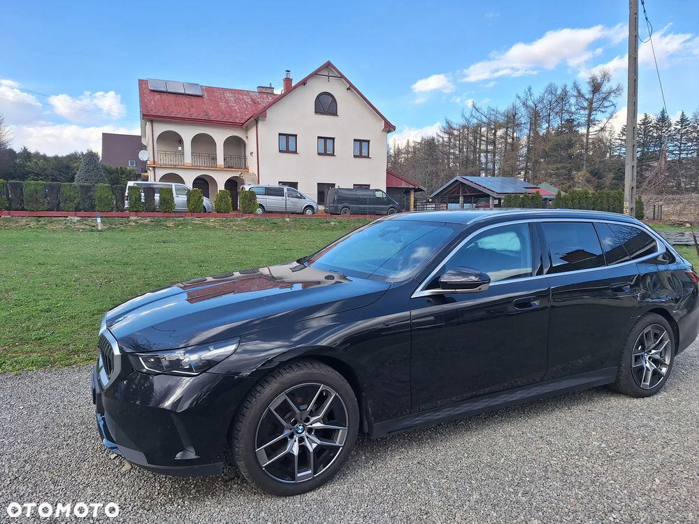 BMW Seria 5 520d xDrive - 9