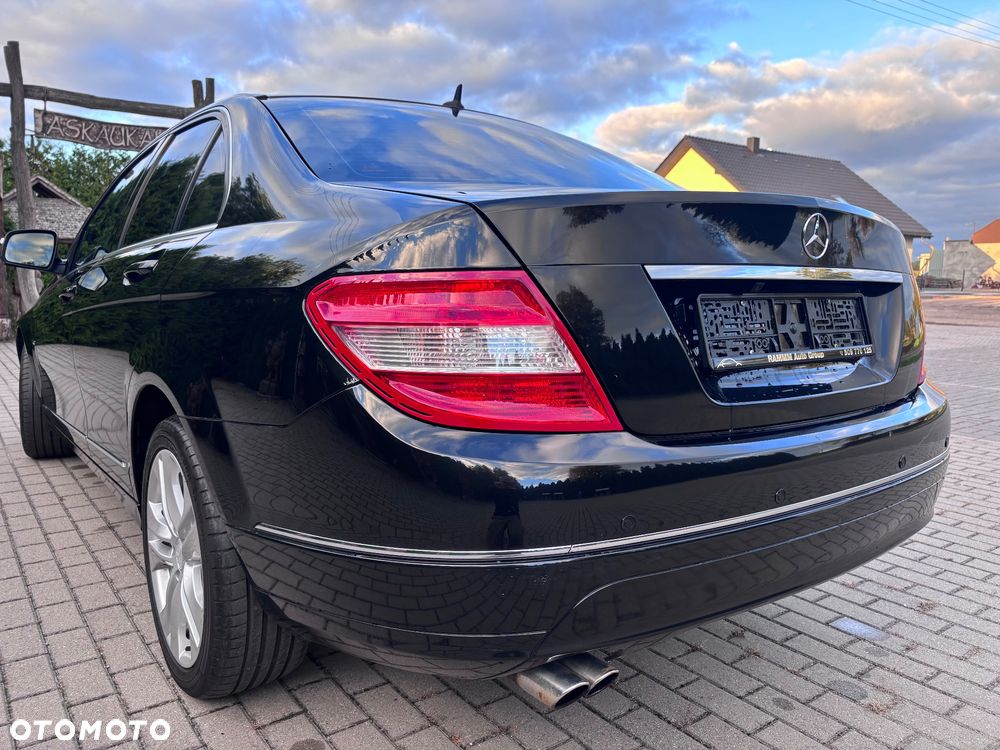 Mercedes-Benz C-Class 2008 photo 5