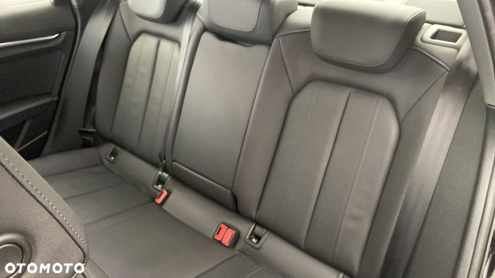 Audi A3 Limousine 35 TFSI mHEV S tronic - 12
