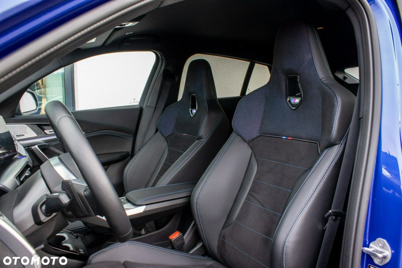 BMW X2 - 11