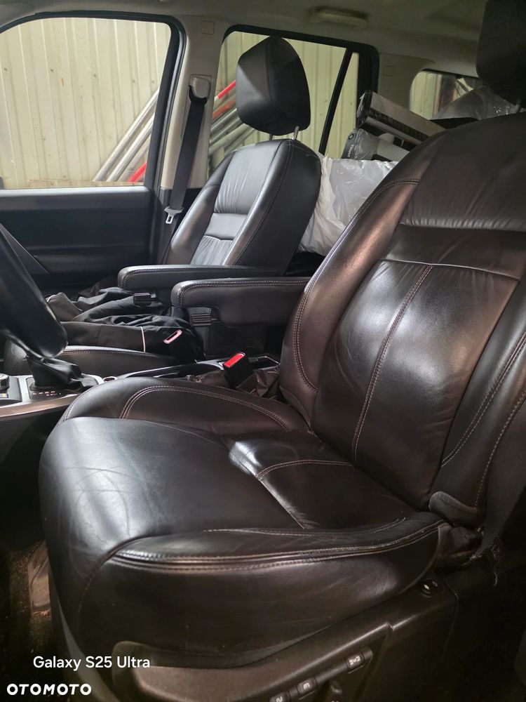 Land Rover Freelander 2011 photo 5