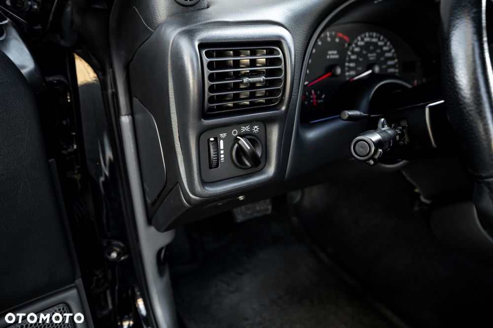 Chevrolet Camaro - 19