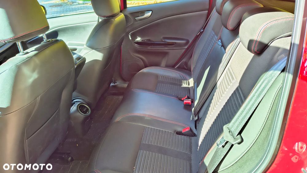 Alfa Romeo Giulietta 1.4 TB MultiAir Distinctive - 15