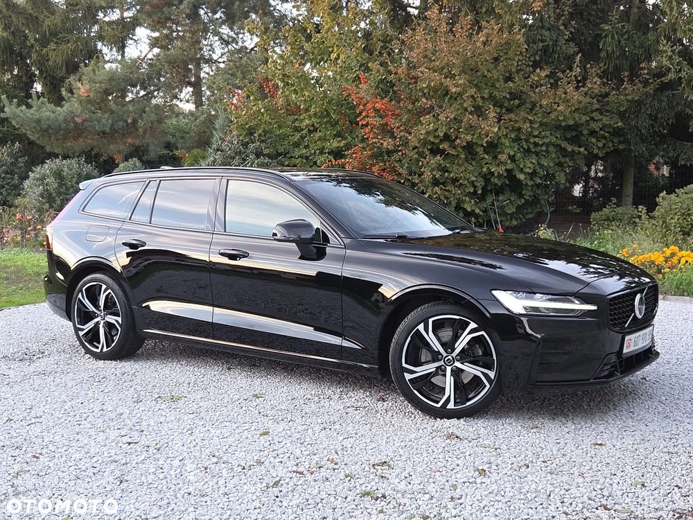 Volvo V60 B3 B Plus Dark - 36