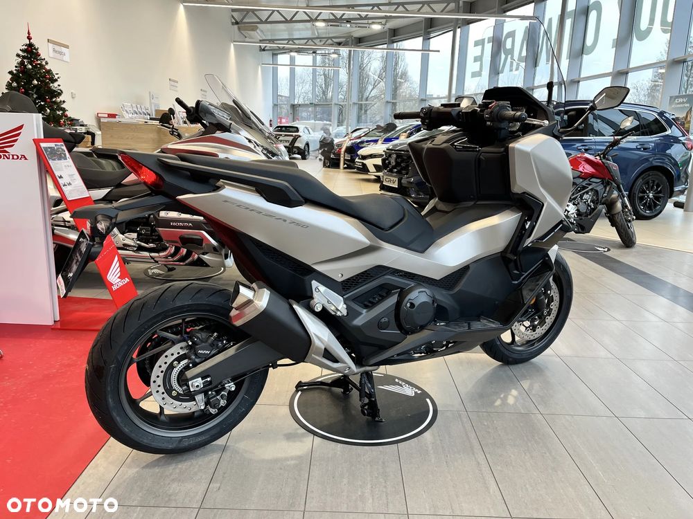 Honda NSS - 3