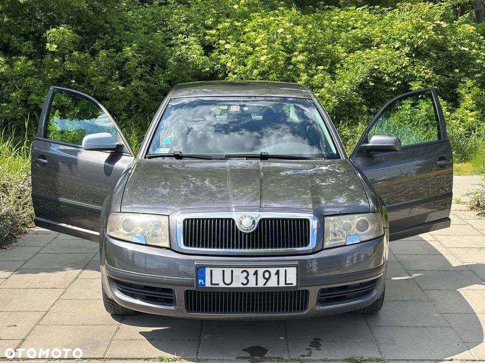 Skoda Superb - 10
