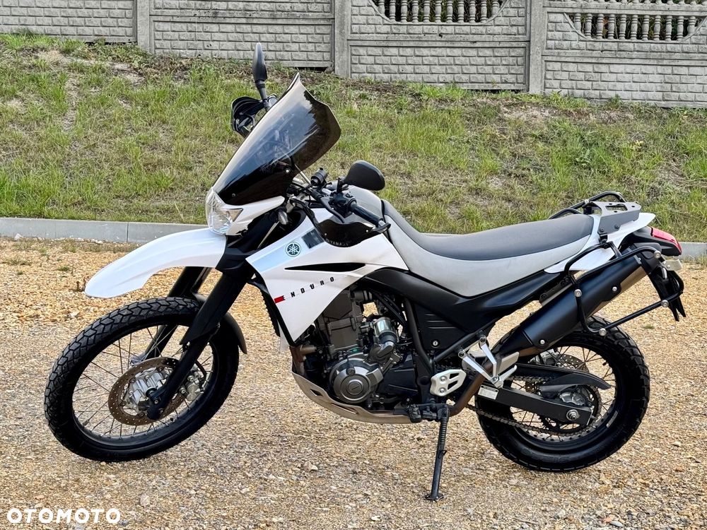 Yamaha XT - 12