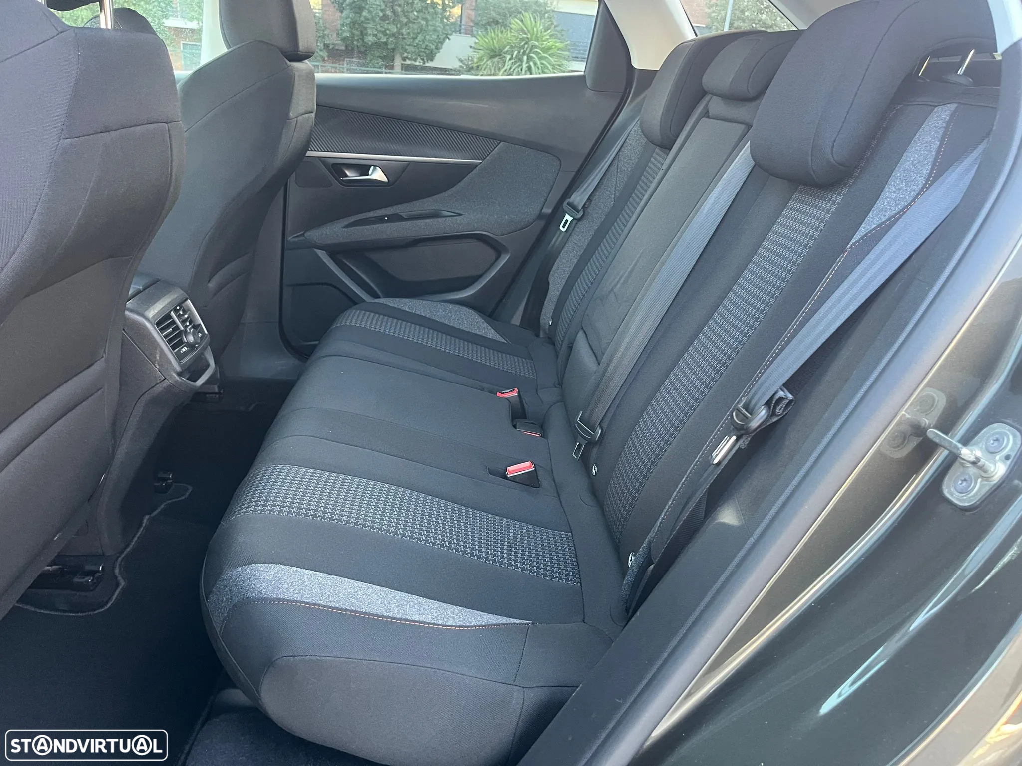 Peugeot 3008 1.5 BlueHDi Allure - 49