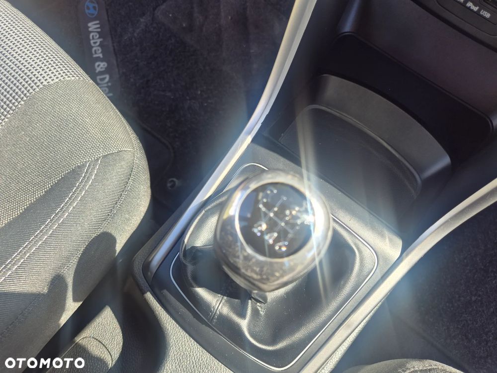 Hyundai i30 1.4 Trend - 21