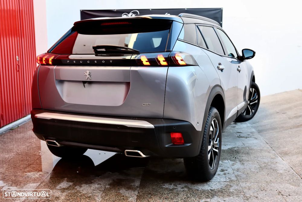 Peugeot 2008 PureTech 130 EAT8 GT - 18