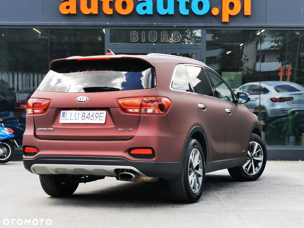 Kia Sorento - 33