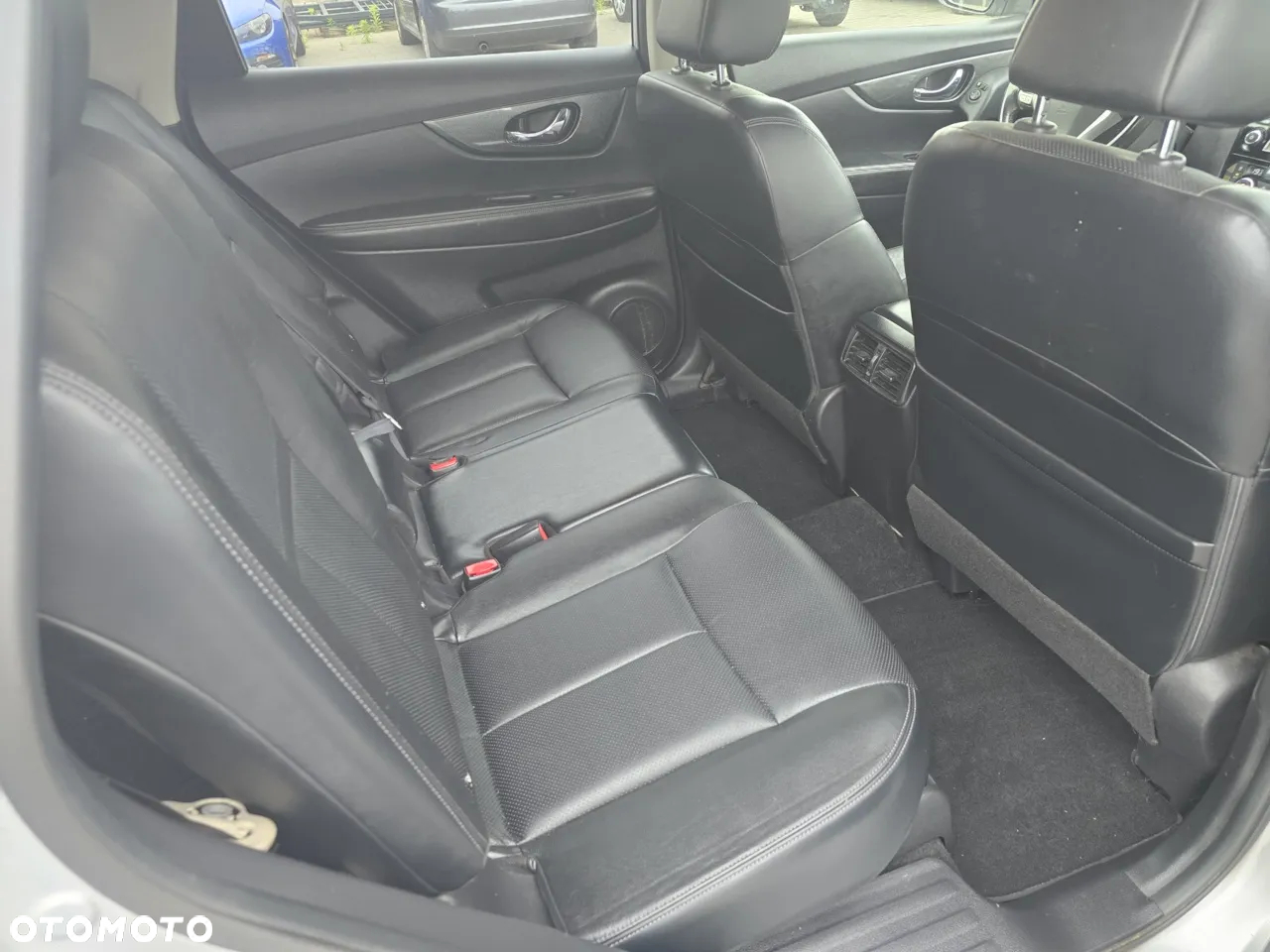 Nissan X-Trail 1.6 DCi Tekna 2WD Xtronic - 22