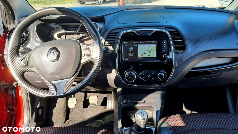 Renault Captur 0.9 Energy TCe Helly Hansen - 18