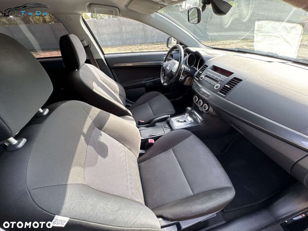 Mitsubishi Lancer 1.8 Invite CVT - 28