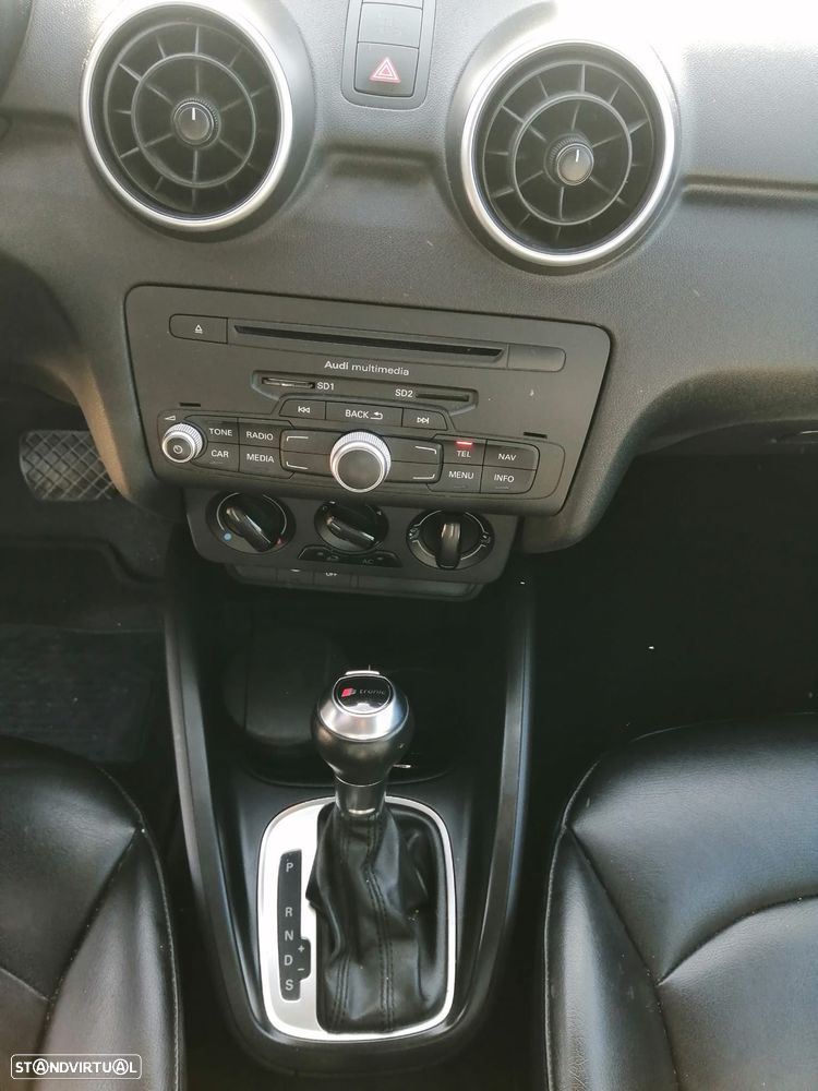 Audi A1 Sportback 1.6 TDI Advance S-Tronic - 5