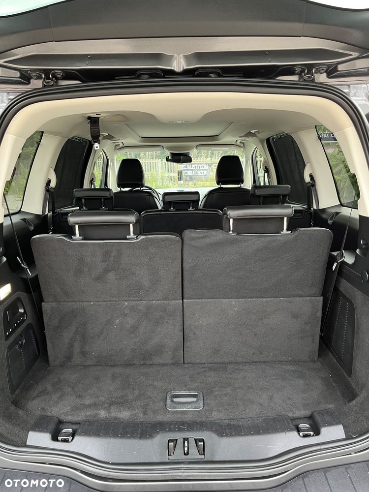 Ford Galaxy 2.0 EcoBlue S&S TITANIUM - 17