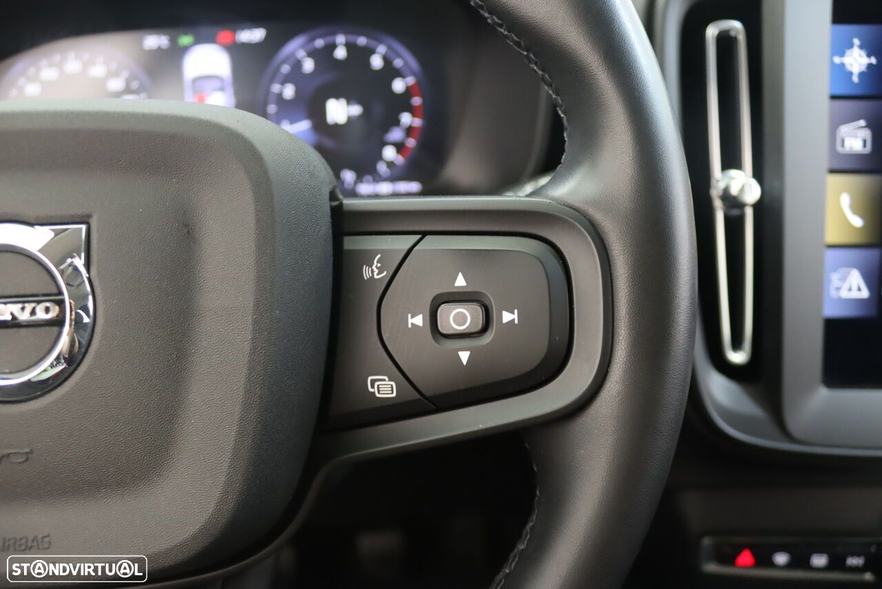 Volvo XC 40 1.5 T2 Momentum - 12