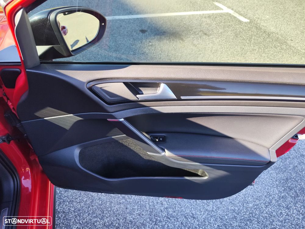 VW Golf GTI BlueMotion DSG - 15