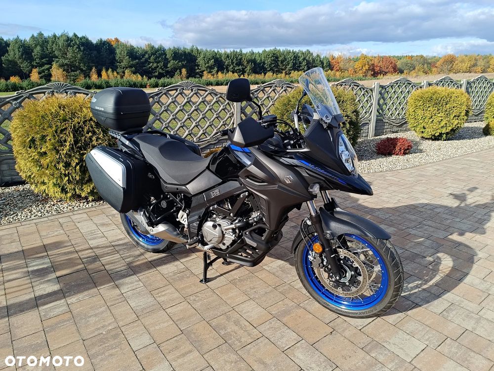 Suzuki V-STROM - 8