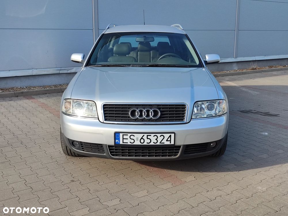 Audi A6 Avant 2.4 - 4