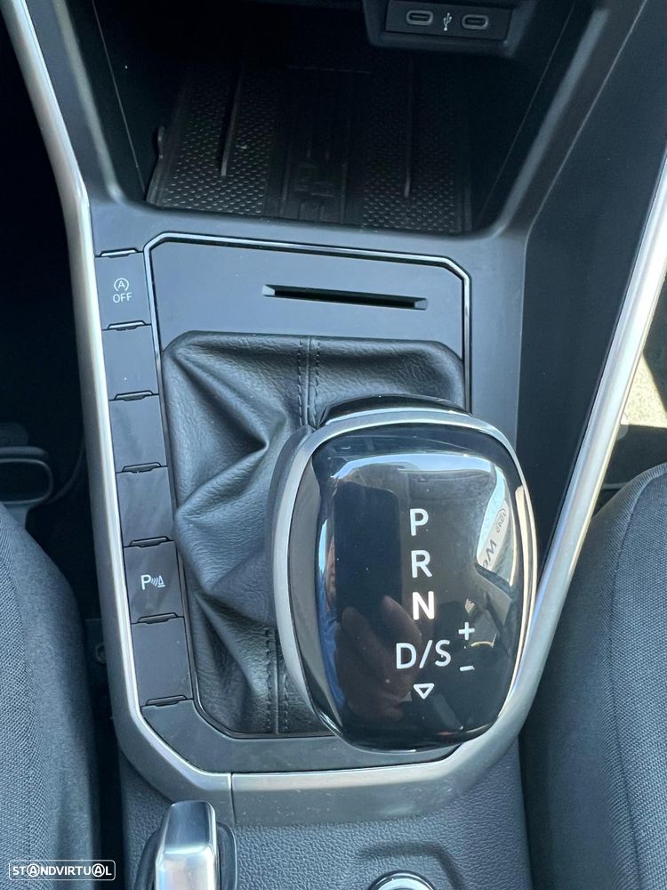 VW Polo 1.0 TSI Urban DSG - 23