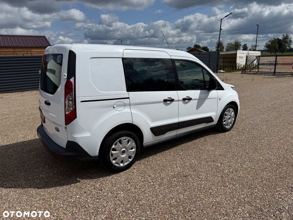 Ford Transit Connect - 13