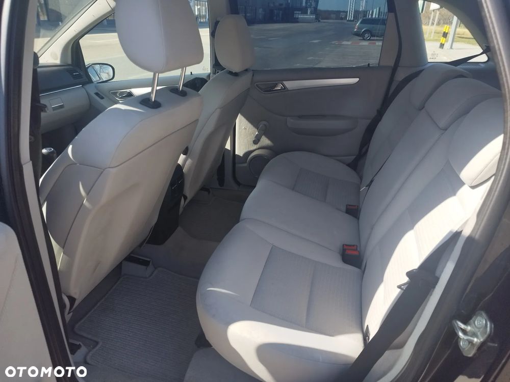 Mercedes-Benz Klasa B ver-180-cdi - 10