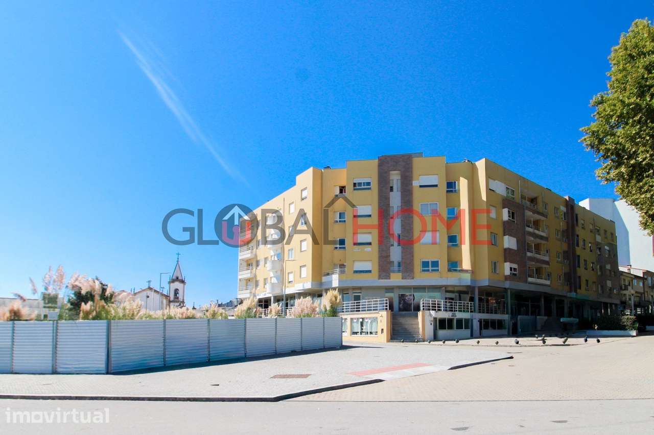 Loja Comercial no Centro de Gondomar - Grande imagem: 2/4