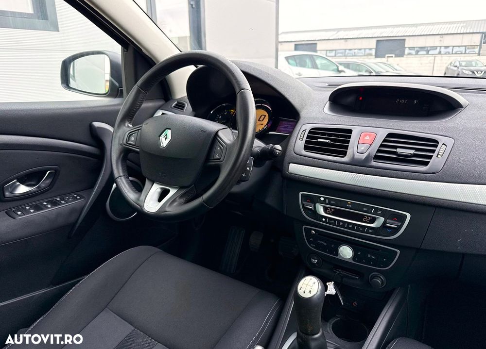 Renault Megane dCi 90 FAP Expression - 9